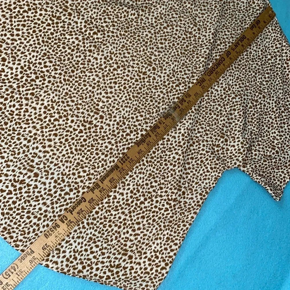 SHEIN Curve leopard print short batwing sleeve tie mockneck key hole NEW size 4X - Picture 12 of 13